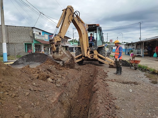 PROYECTO EN EJECUCIÓN 13 COMUNIDADES