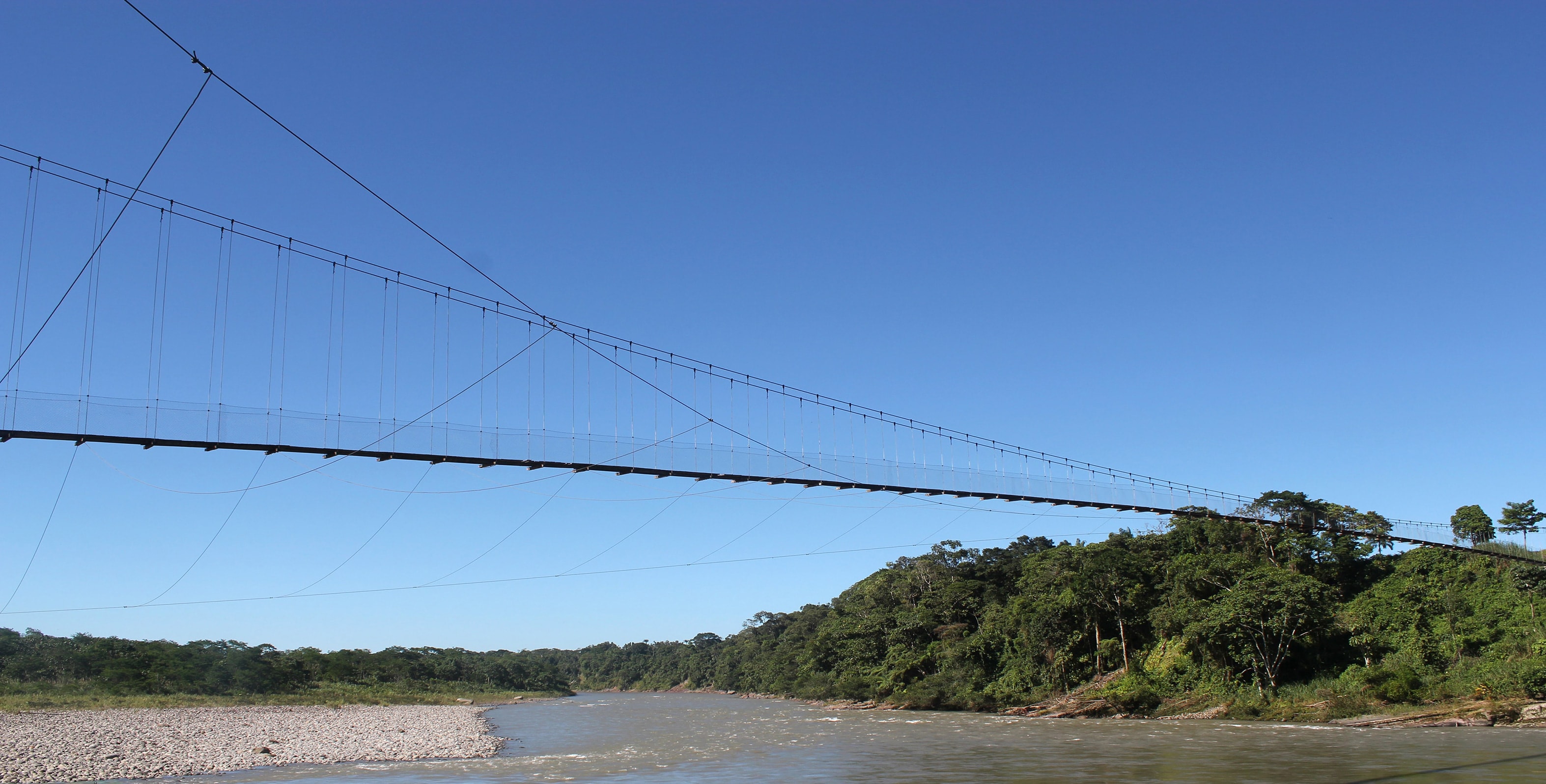 FOTOS PUENTE COLGANTE min